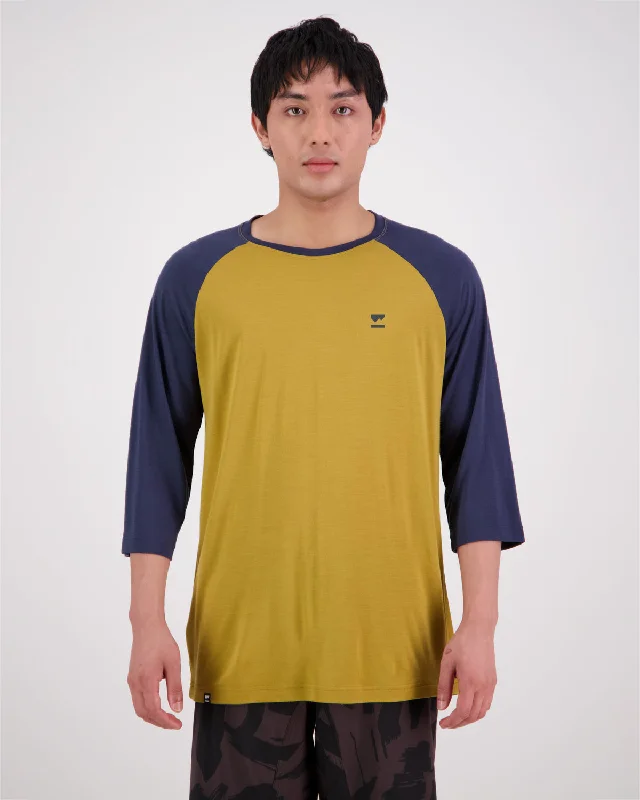 Tarn Merino Shift Raglan 3/4 - Cumin / Midnight